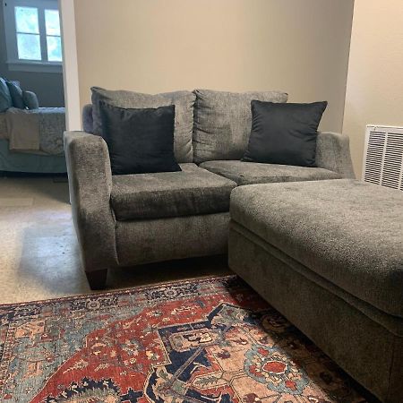 Maison Freetown Bed & Breakfast Лафайет Екстериор снимка