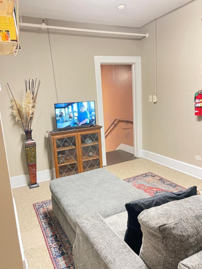 Maison Freetown Bed & Breakfast Лафайет Екстериор снимка